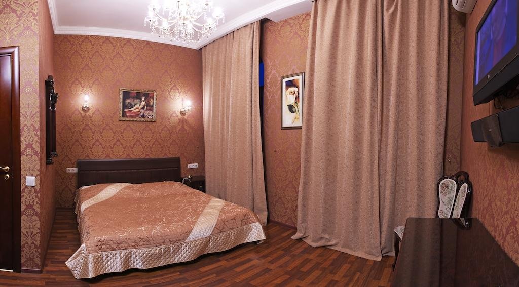 Отель Алекс на Марата Санкт-Петербург